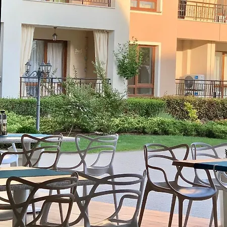 Beige-a-view, Sea Dreams Appartement *